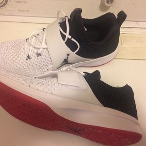 Jordan Trainers 2 Flynit